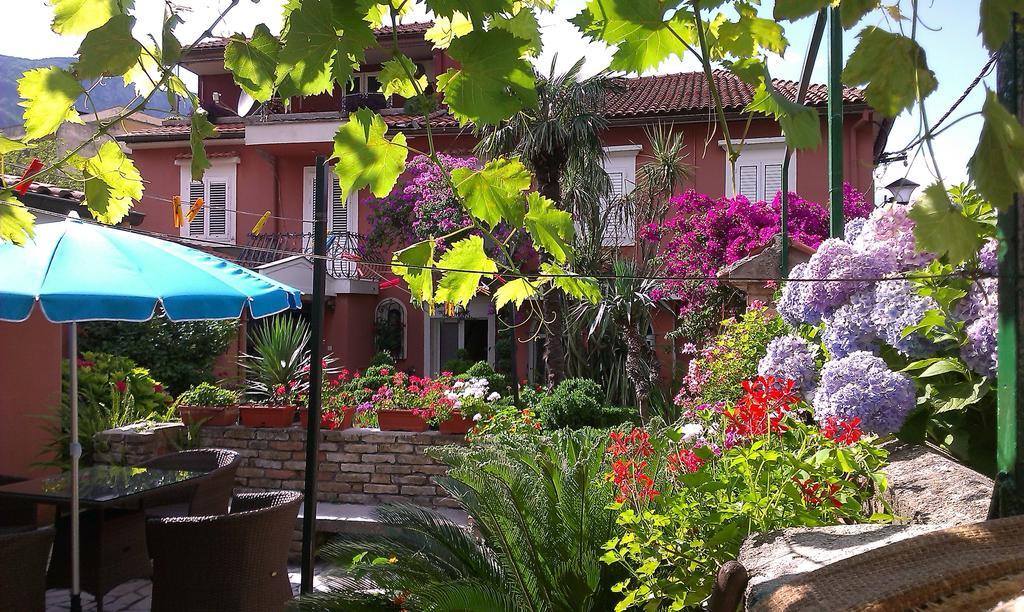 Apartment City Garden Kotor Rum bild