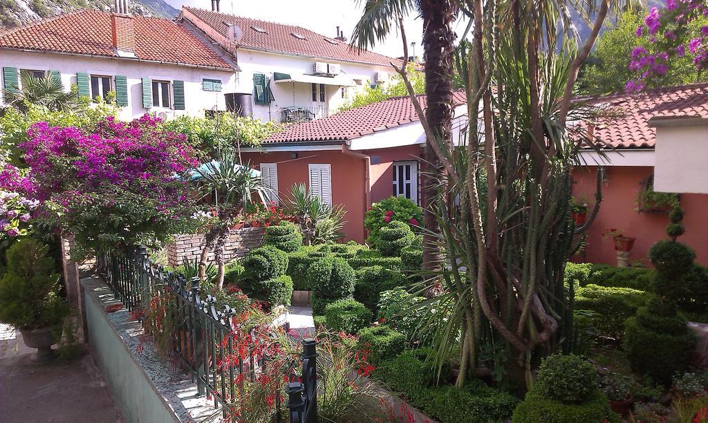 Apartment City Garden Kotor Rum bild